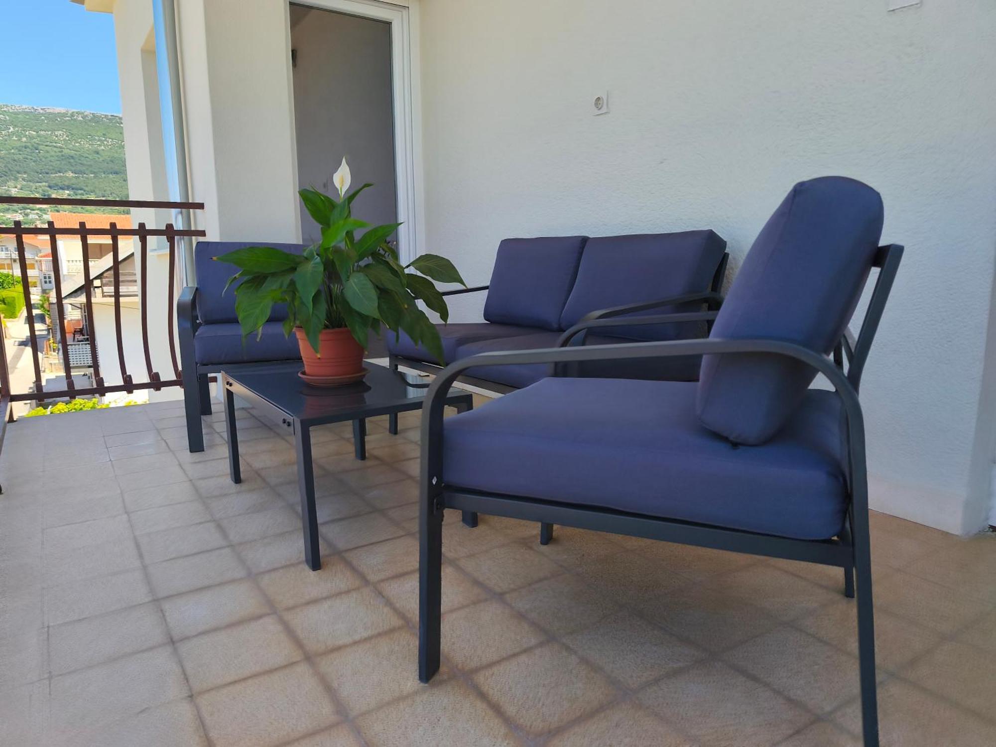Apartmani Ljubica คาชเตลา ภายนอก รูปภาพ